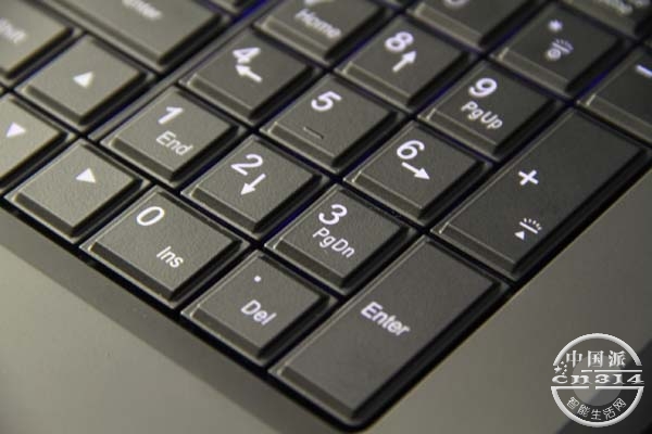 ����ս��K780G32.jpg