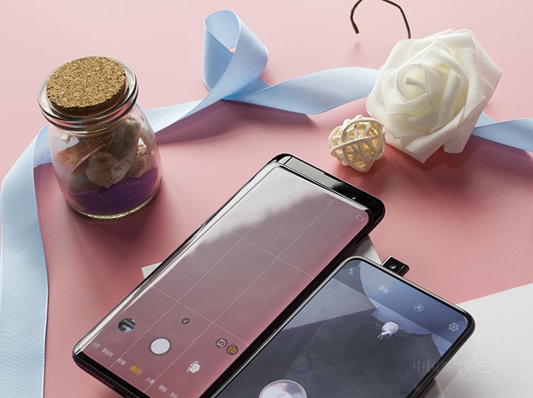 针尖对麦芒 OPPO Find X、vivo NEX对比