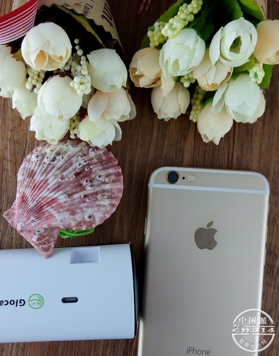 iphone.jpg