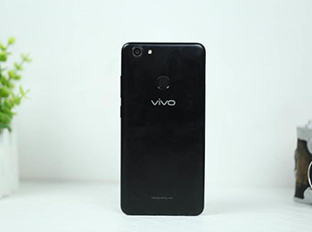 ڴ棬AI vivo Y73