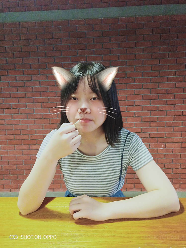 ͼƬ˵ ȫλOPPO R15