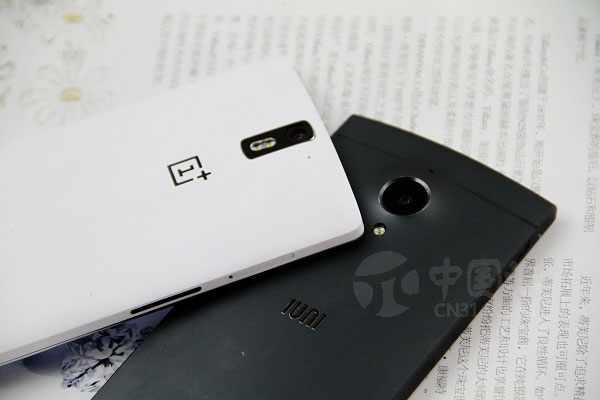 һ�ӶԱ�IUNI U2