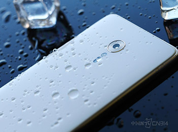 һ ZUK Z2Pro콢ȫ