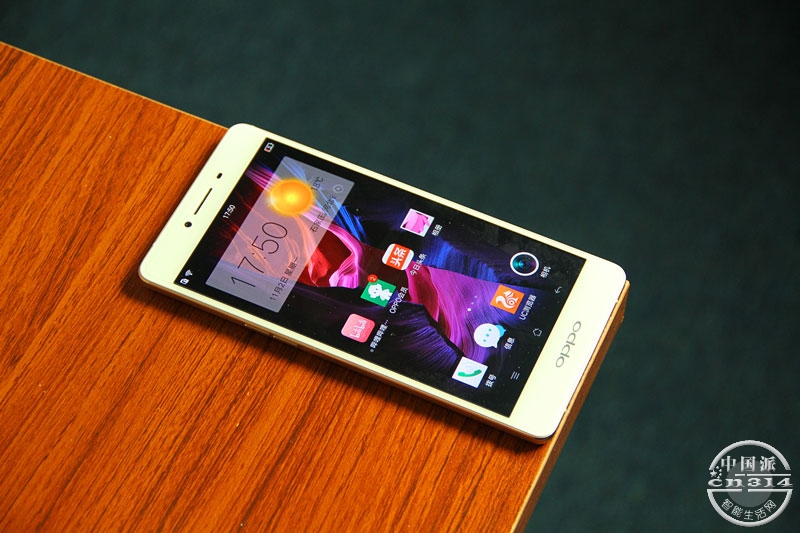 OPPO-R7s.jpg