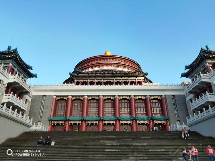 朋友圈晒照神器 努比亚X解锁更多拍照姿势