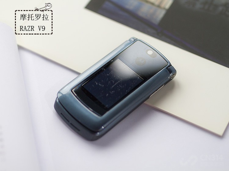 Ħ������RAZR V9