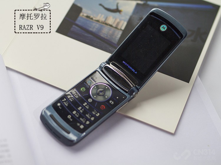 摩托罗拉v系列回顾凭翻盖创造出的神话