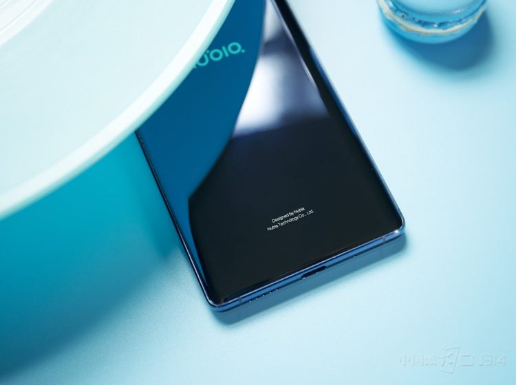 ׿ҲԽԽ nubia UIؾ