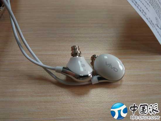 214807qb63e1h7i6huduaz.jpg