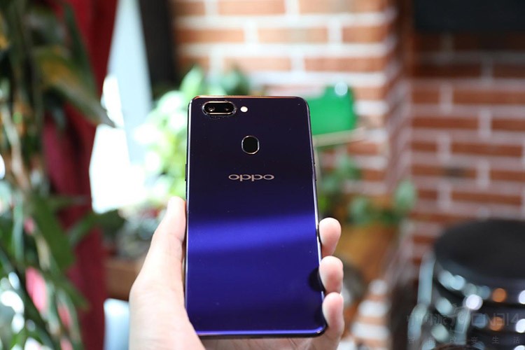 ������6+128GB���ڴ� OPPO R15��Ϸ����