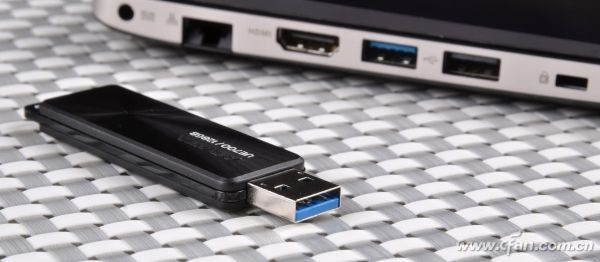 ��ʷ�ĵ��ˣ�USB3.0Ϊɶ�����ֻ�&ldquo;����&rdquo;