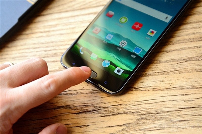 HTC 10