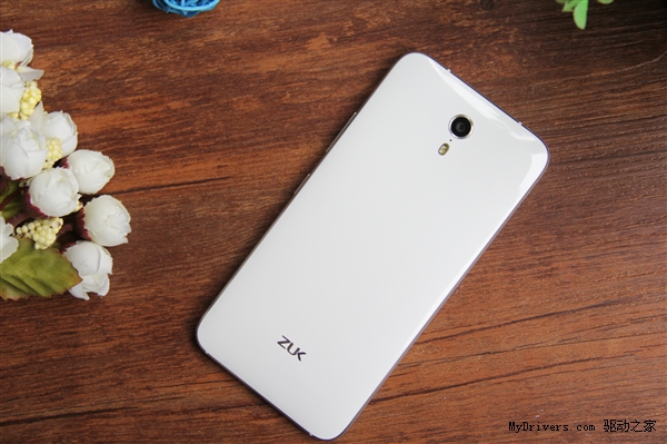1799ԪZUK Z1�Ա�ͼ�ͣ�iPhone 6����