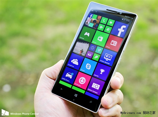 Lumia 930���ɡ�ů�ֱ�����