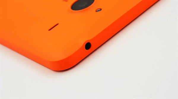 ����Lumia 640XL���䣺����ԭ����ζ��