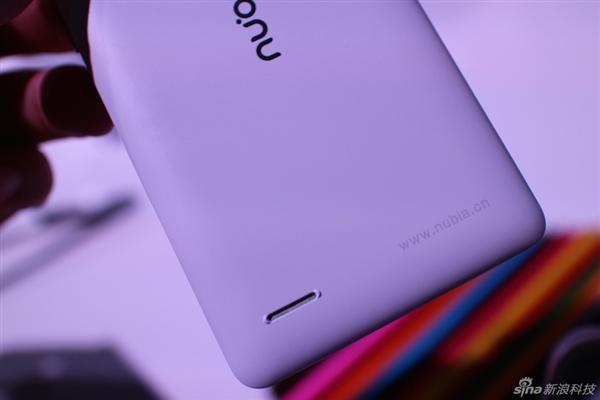 �����������ӵ��ֻ���nubia Z7������ʿ�