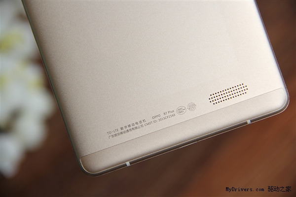 2999元!OPPO超大屏手机R7 Plus图赏
