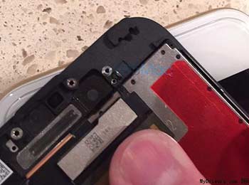 iPhone 6sͷǰ󶼼ǿ