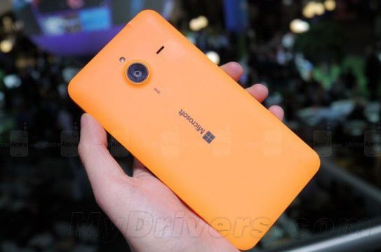 ����Χǽ�����Ҵ��ߣ�΢������һ��Lumia 640 XL
