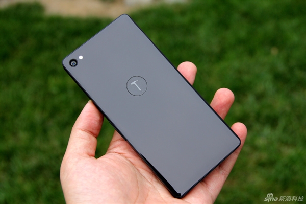 ������ô���������ֻ�T1 4G�濪��ͼ��