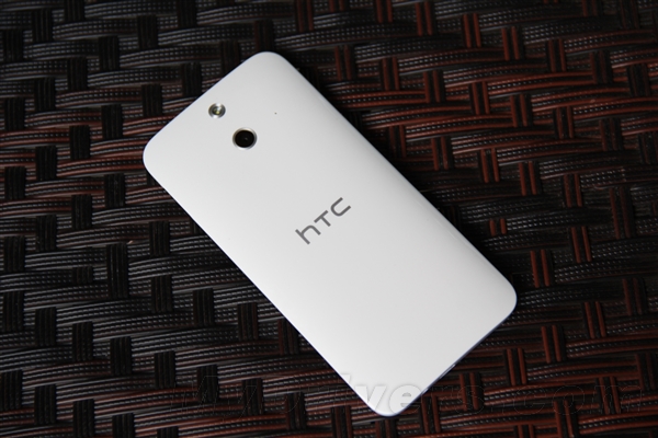手感超级棒!2799元HTC One时尚版图赏