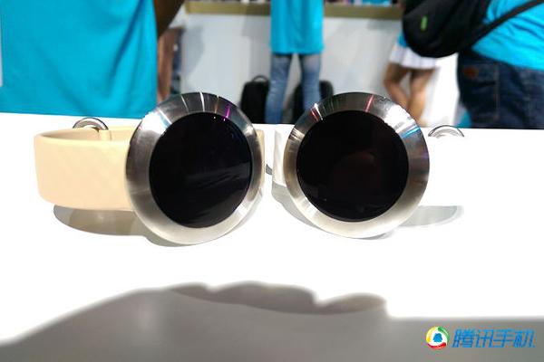 ��ҫ7i��������13MP��ת��ͷ 1599Ԫ����