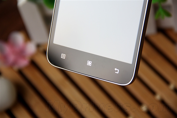 �˺�/2GB�ڴ� 798Ԫ����4G��A8ͼ��