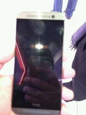 �߶˴�����ɫ��� HTC M8�����ٶ��ع� 