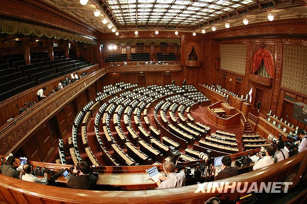 http://static.cnbetacdn.com/newsimg/2014/0418/25_1jkfhWo7N.jpg