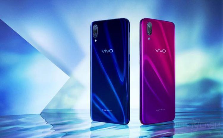 刘雯与vivo产品设计师座谈交流时尚心得 刘雯与vivo产品设计师座谈交流时尚心得