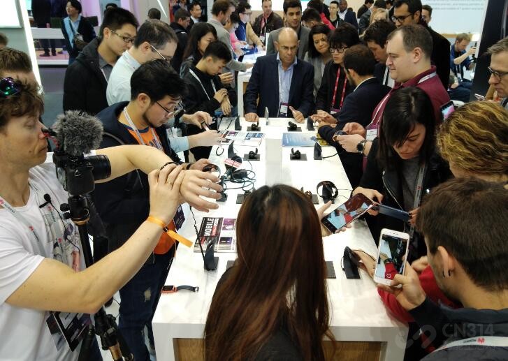 ���������۵�����ͷ �����Ƕ�����Ħѧϰ��