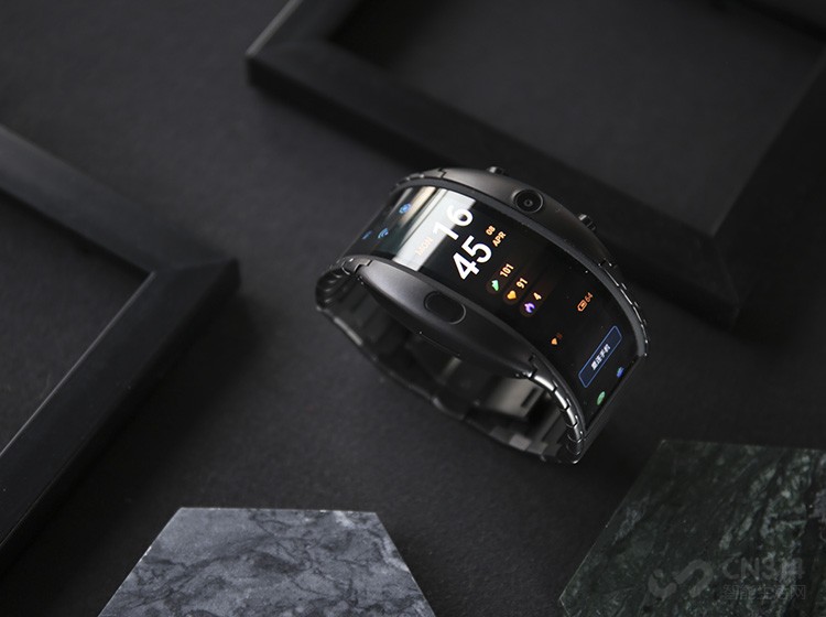 努比亚阿尔法火爆开卖 颠覆玩法即刻开启! 努比亚阿尔法火爆开卖 颠覆玩法即刻开启!