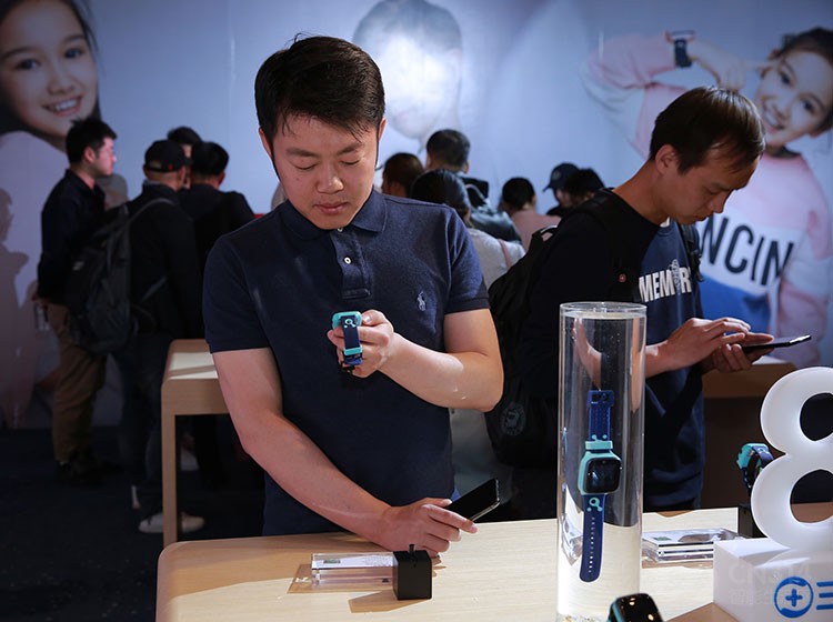 360儿童手表8X发布，陪伴孩子成长的伙伴