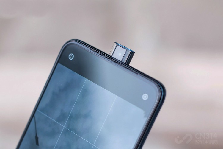 OPPO K3��ʽ���� Ӳ�������Ƿ����θ�ڣ�