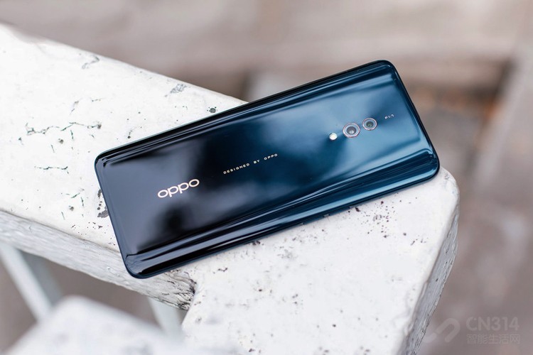 OPPO K3��ʽ���� Ӳ�������Ƿ����θ�ڣ�