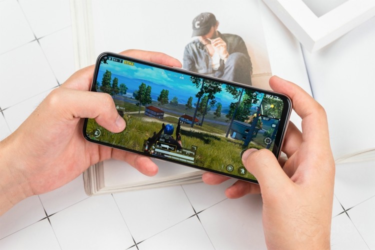 ʵ����OPPO