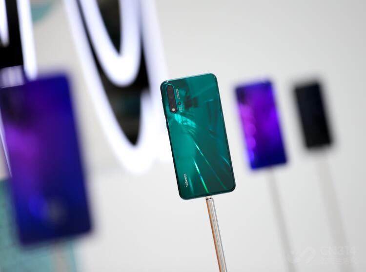 ��Ϊnova5ϵ���𺳷��� ҹ������̫ǿ����