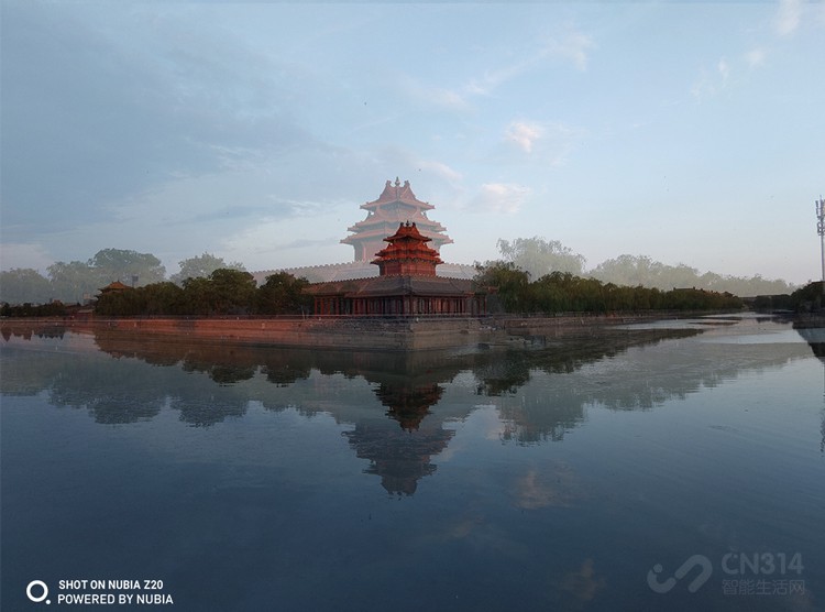 努比亚Z20超广角曝光 瞬间带你大开眼界! 努比亚Z20超广角曝光 瞬间带你大开眼界!