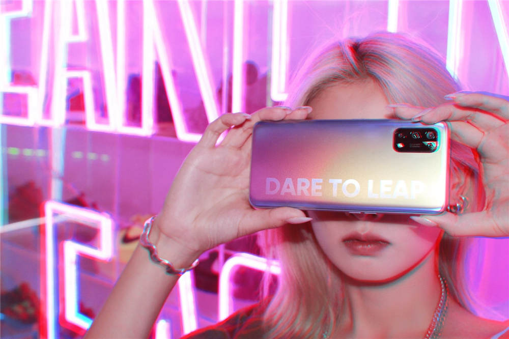 realme����X7ϵ����Ϯ Cλ����Ҫ��ÿ�