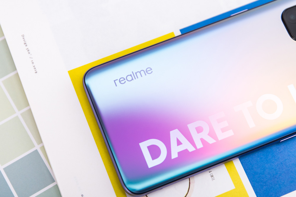 ͬλǿ5G realme ʵڹ͸Խ