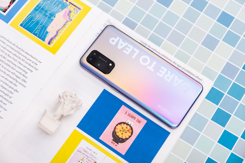 ͬλǿ5G realme ʵڹ͸Խ