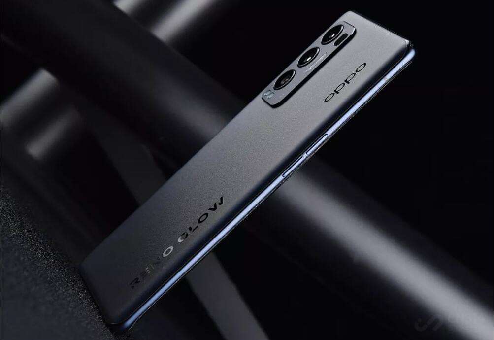 󱭰 OPPO Reno5 Pro+𺳷