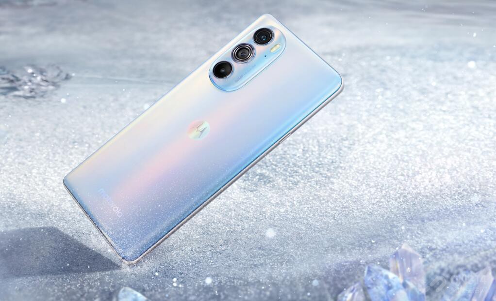 󲨵Ϯmoto edge X30׷8