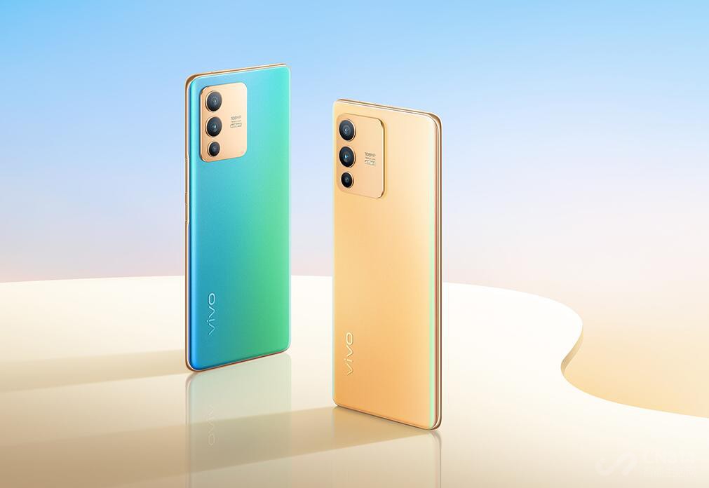 vivo S12系列来袭 柔光自拍更美 性能狂飙
