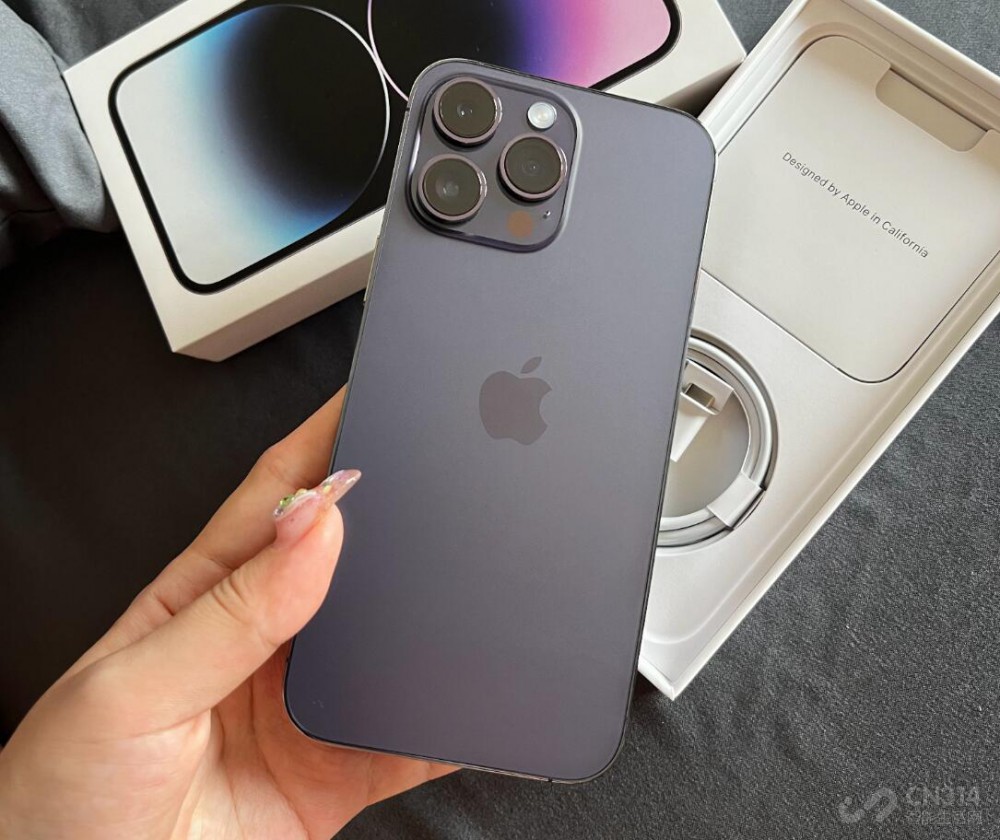 iPhone 14 Pro的双光感，是小米玩剩下的？
