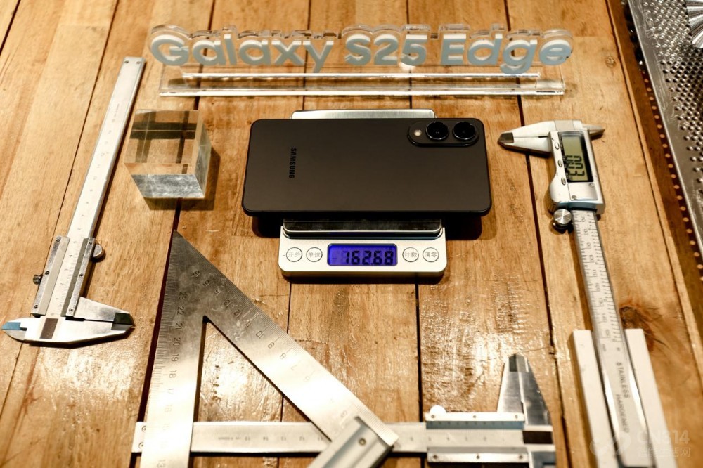 GalaxyS25EdgeԵ߸ƶ׼