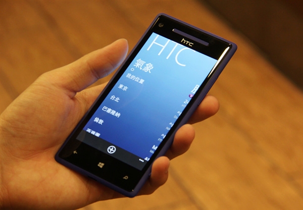 HTC���ж������콢8X������Win10
