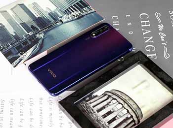 ÿ㶼ͻvivo Z5ۼ۽1598Ԫ
