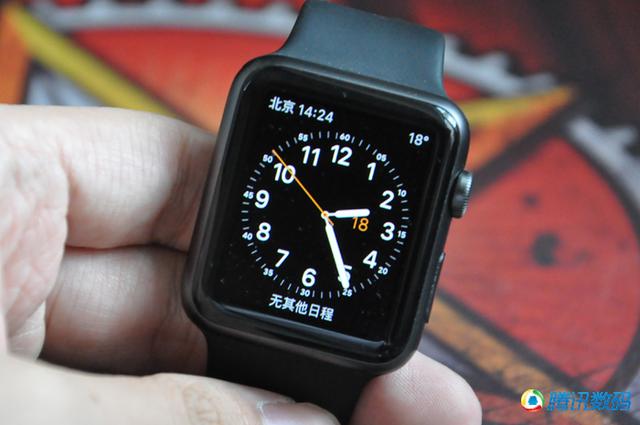 Apple Watch对决新Moto 360:定位有差异