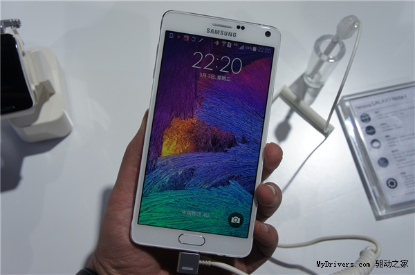 9��26�գ�Galaxy Note 4����ȫ���׷�